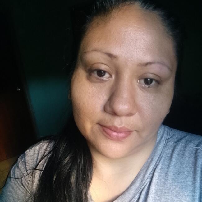 Babysitter in Caracas: Angela