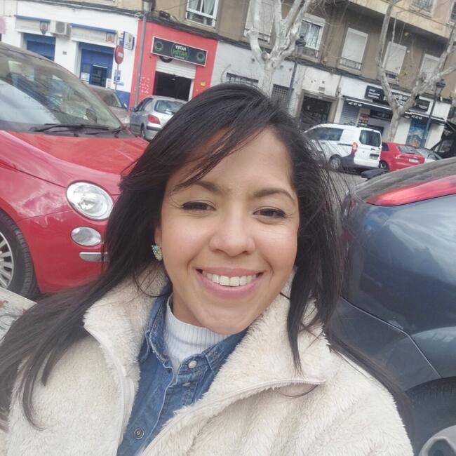 Babysitter in Sueca: Kirian
