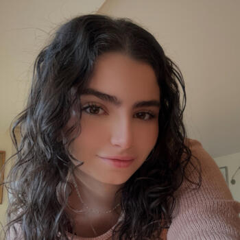 Babysitter in Santiago: Valentina Hirmas