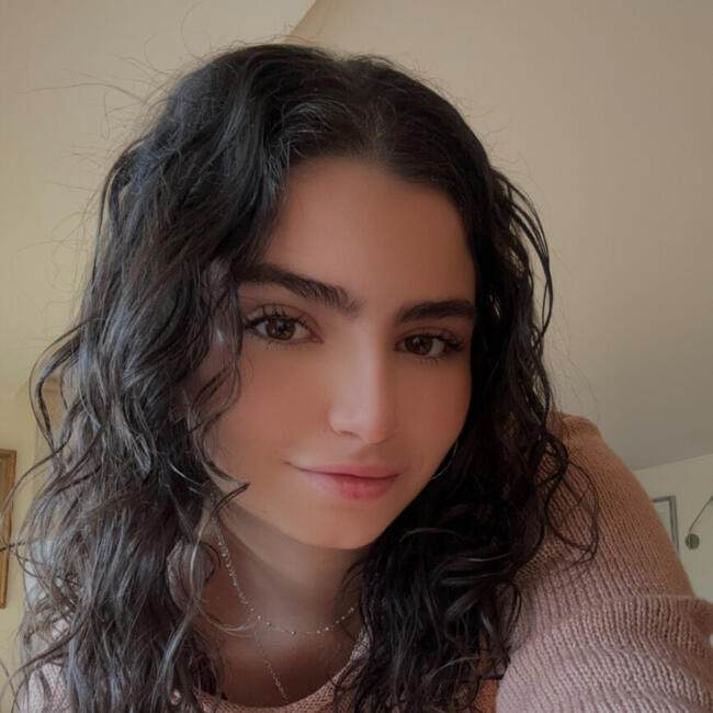 Babysitter in Santiago: Valentina Hirmas