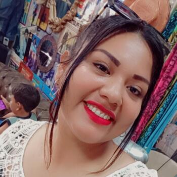 Babysitter in San Vicent del Raspeig: Adelaida de Jesus