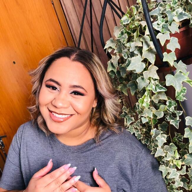 Babá em Belo Horizonte: Jane Kelly