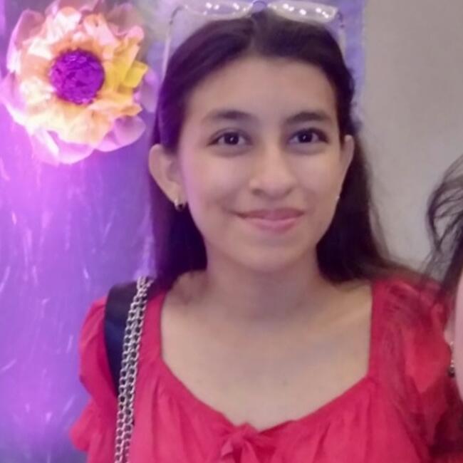 Babysitter in Floridablanca: Paula