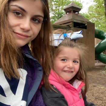Babysitter in South River: Kalina
