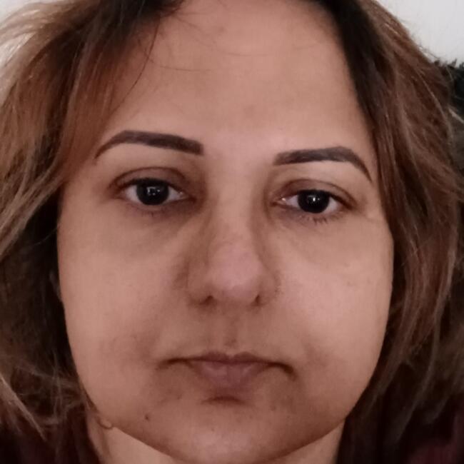 Niñera en Surrey: Ninder (Nina)