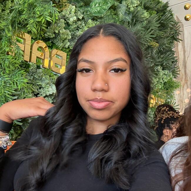 Babysitter in Miami: Yanissa