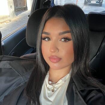 Babysitter in Sint-Jans-Molenbeek: Gulay