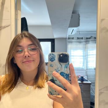 Babysitter in Mimizan: Ivanny