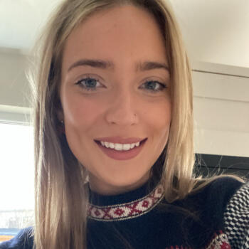 Babysitter in Waterford: Kate