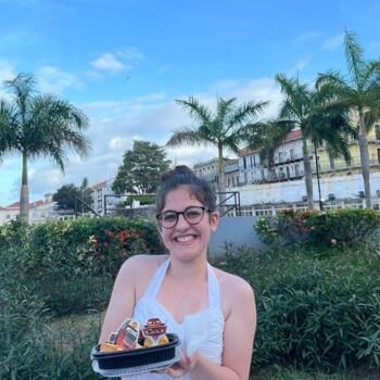 Babysitter in Panama City: Patricia