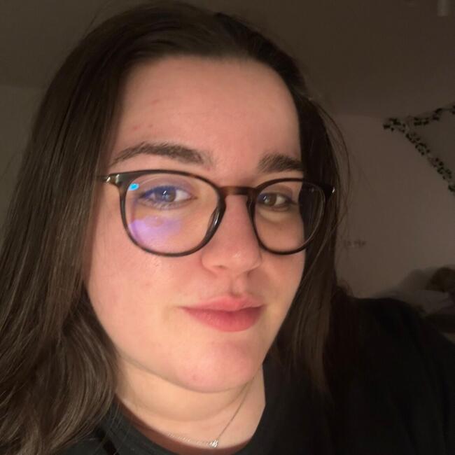 Babysitter in Konstanz: Adrienn