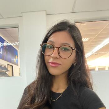 Babysitter in Salvador: Maria