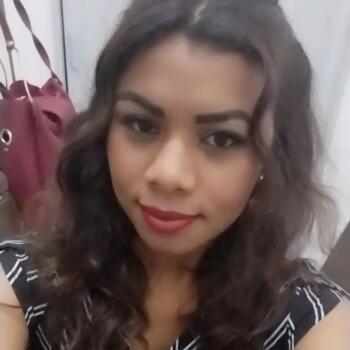 Babá em Cotia: Silvaneide