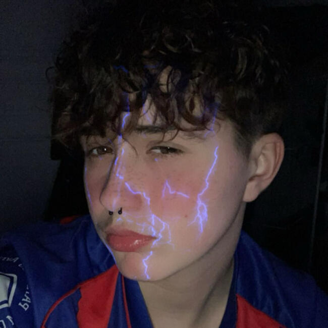 Babysitter in Carvin: Léa