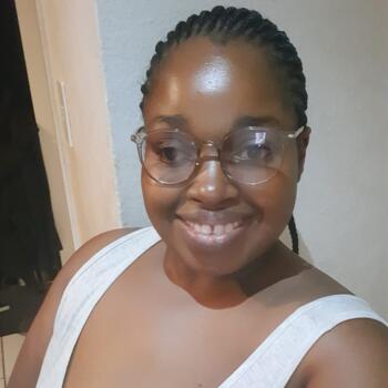 Babysitter in Roodepoort: Sithembile