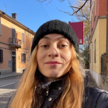Babysitter in Bologna: Giulia