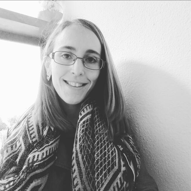 Babysitter in Cascais: Tânia