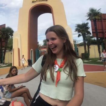 Babysitter Dendermonde: Lara