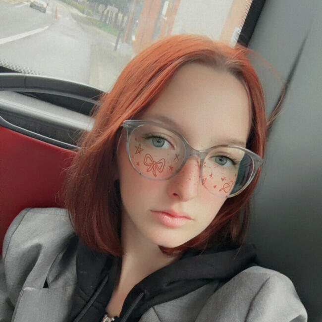 Babysitter in Boussu: Loanna