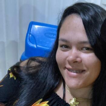 Babysitter in Aracruz: Katlen