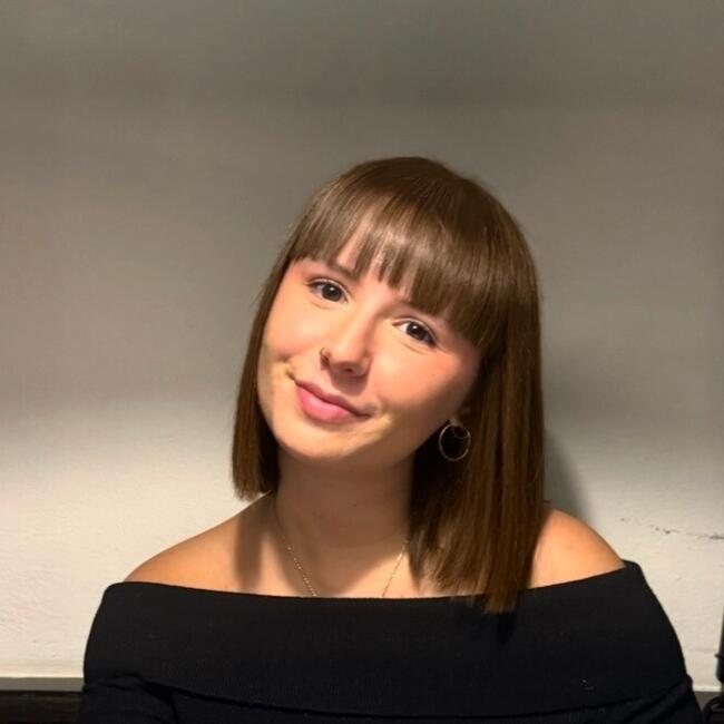 Babysitter in Urbino: Anna