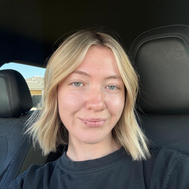 Babysitter in Mandurah: Bethany