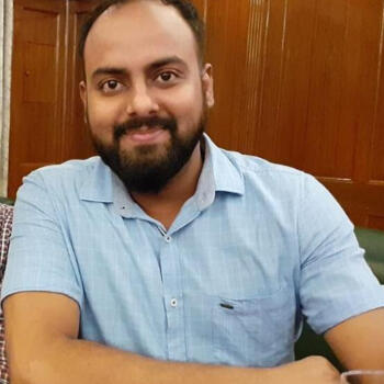 माता-पिता कोलकाता: Manish