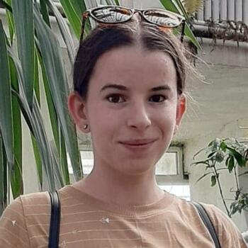 Babysitter in Oradea: Angèla-Ilona