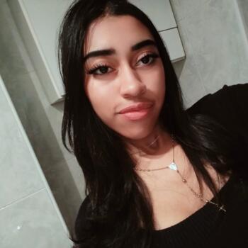 Babysitter in Valencia: Yenni