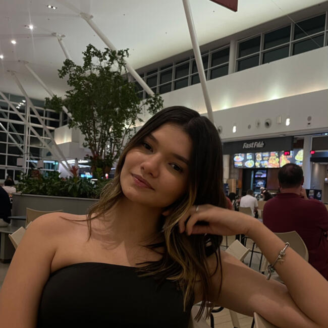 Babysitter in Londrina: Pietra