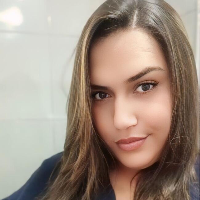 Babá em Belo Horizonte: Nicole