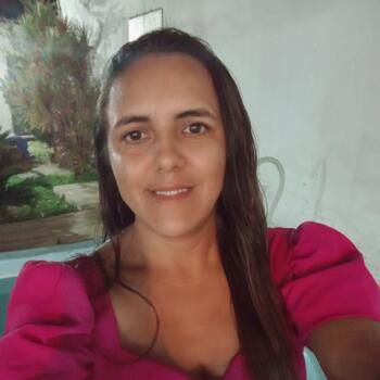 Babysitter São Luís: Camila