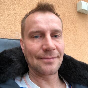 Babysitter Job in Engelhartstetten: Babysitter Job Ondrej