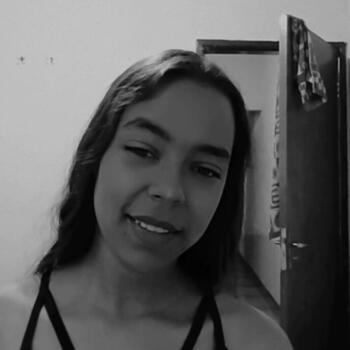 Babysitter in São Luís: Marcela