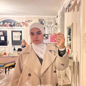 Babysitter in Nossen: Shahed