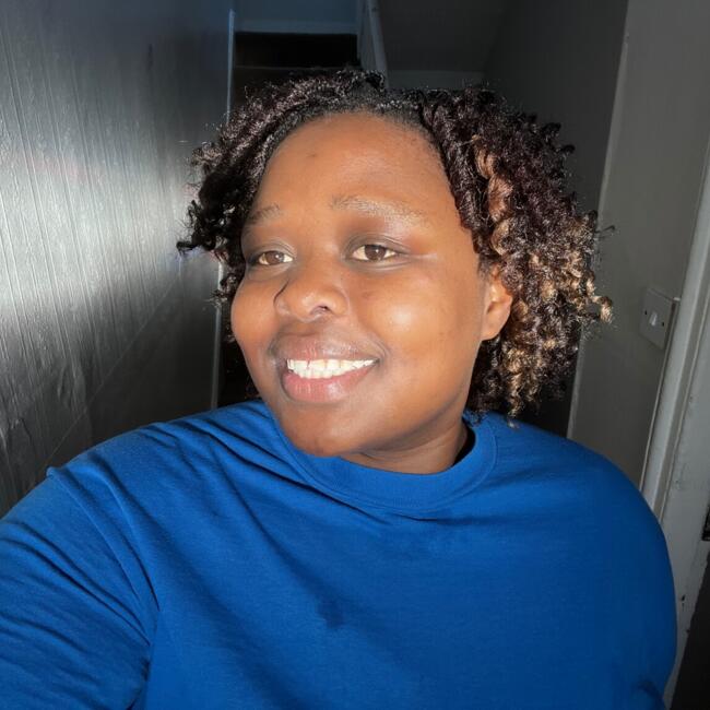 Babysitter in Waterford: Nicole