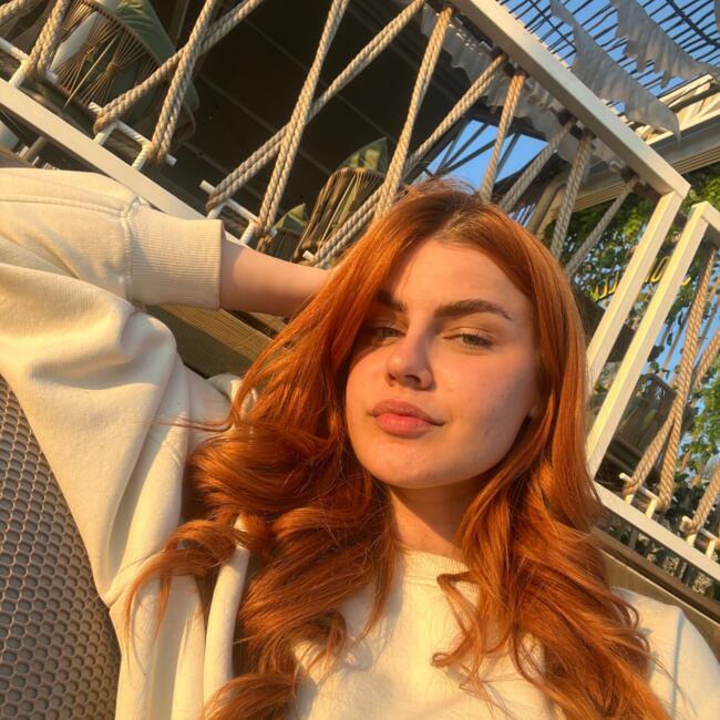 Bebisiterka u Beograd: Teodora