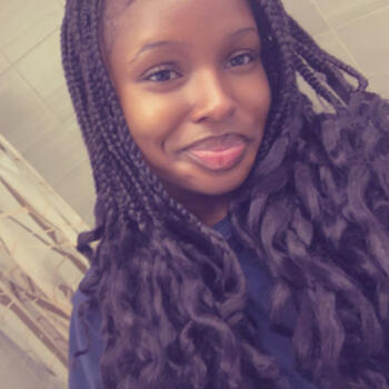 Babysitter Calgary: Monica