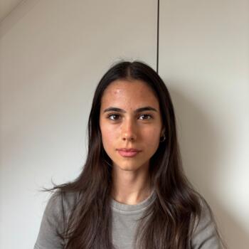 Babysitter Epsom: Melis