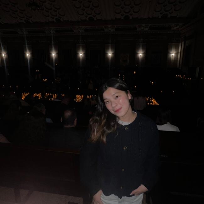 Babysitter in Brisbane: Cynthia