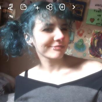 Baby-sitter Oshawa: Issy