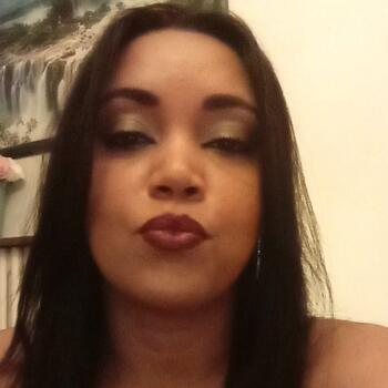 Babysitter in Grand-Lancy: Ana