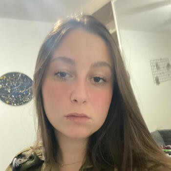 Babysitter in Kfar Yona: מאי