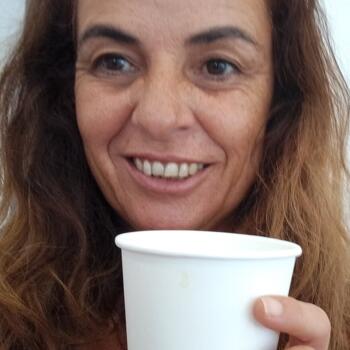 Trabalho de babysitting em Faro: Trabalho de babysitting Andreia