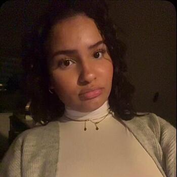 Babysitter in Maisons-Alfort: Noelie