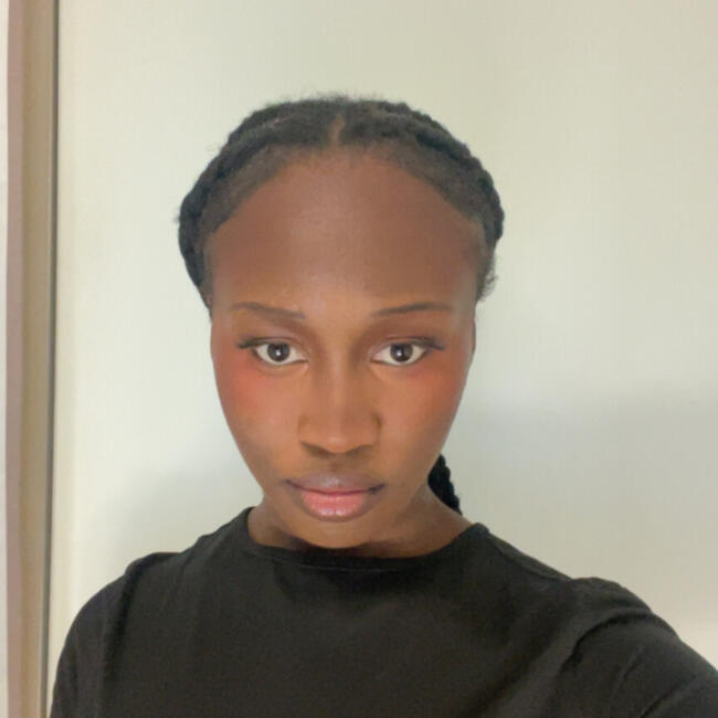 Babysitter in Bourges: Kadidja