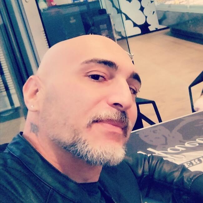 Lavoro per babysitter a Lecce: Alessandro