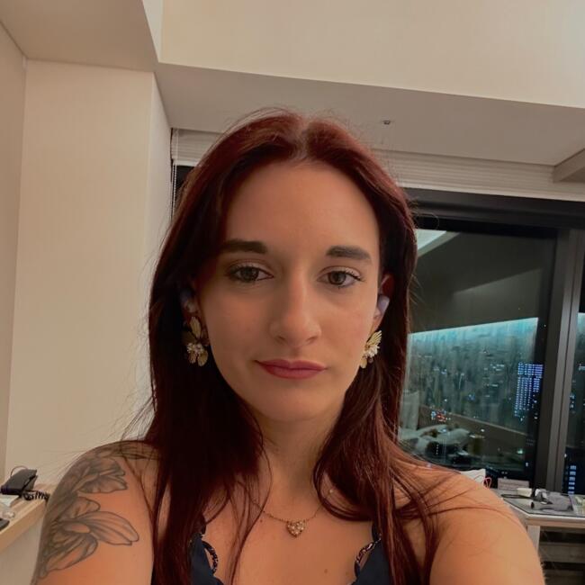 Babysitter in Les Mathes: Florine