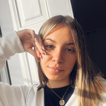 Babysitter in Loulé: Noa