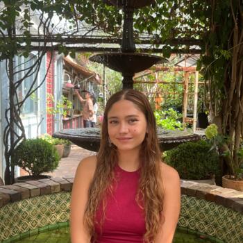 Babysitter in Sydney: Gabriela